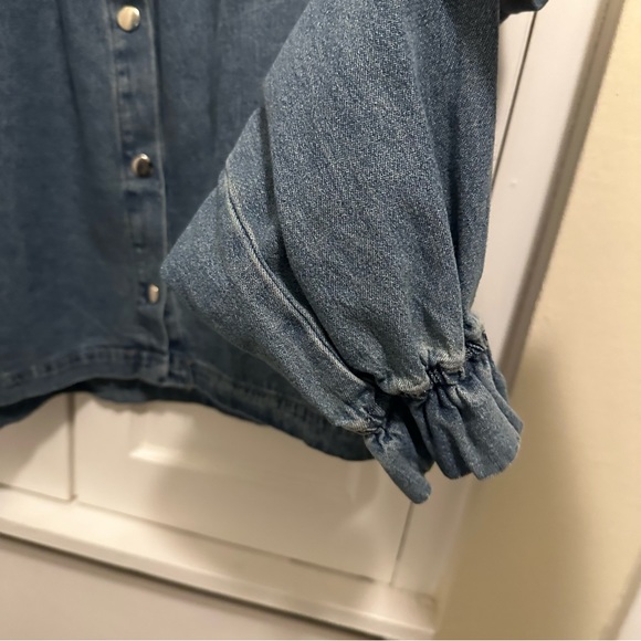 XiRENA Blue Button Down Shirt - Picture 9 of 10